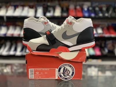 nike air trainer 1 infrared