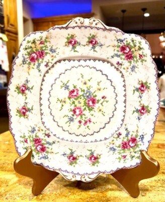 Royal Albert Bone China, Petit Point Pattern, Registration #778676.