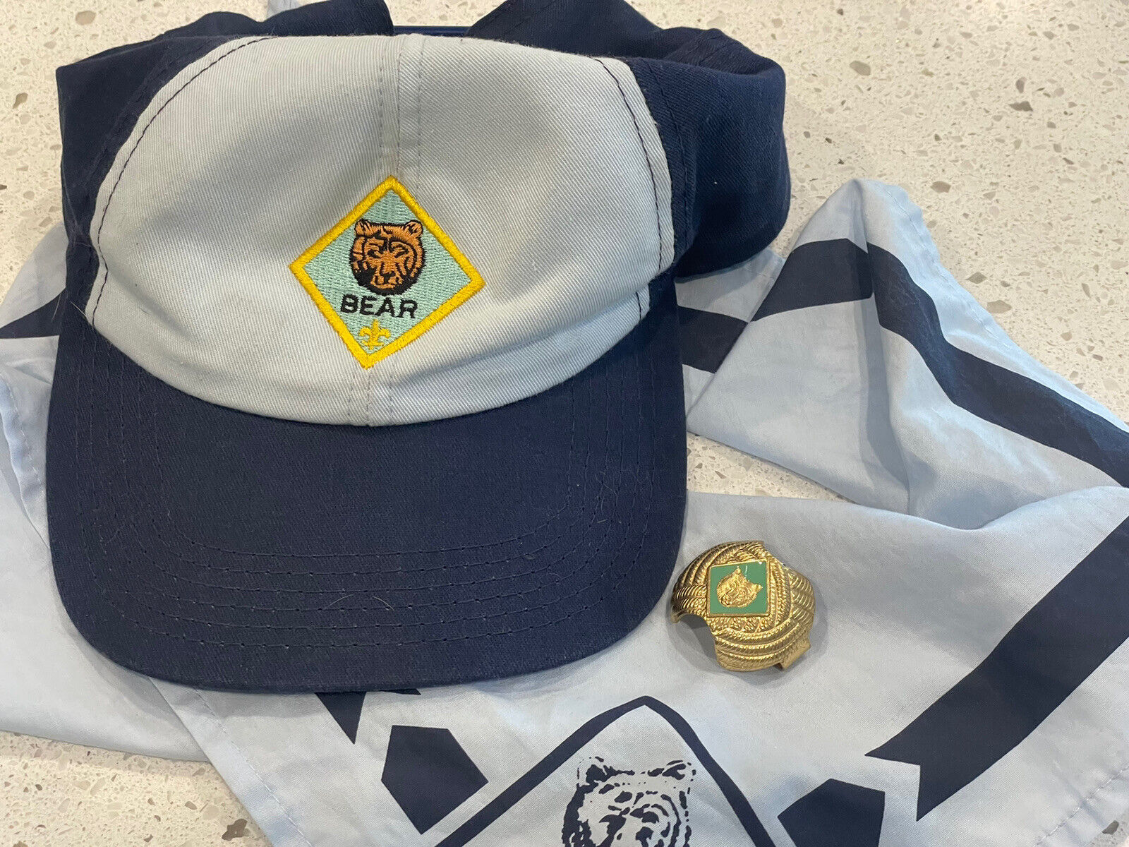 Cub Scouts Bear Neckerchief, Slide, And Hat 