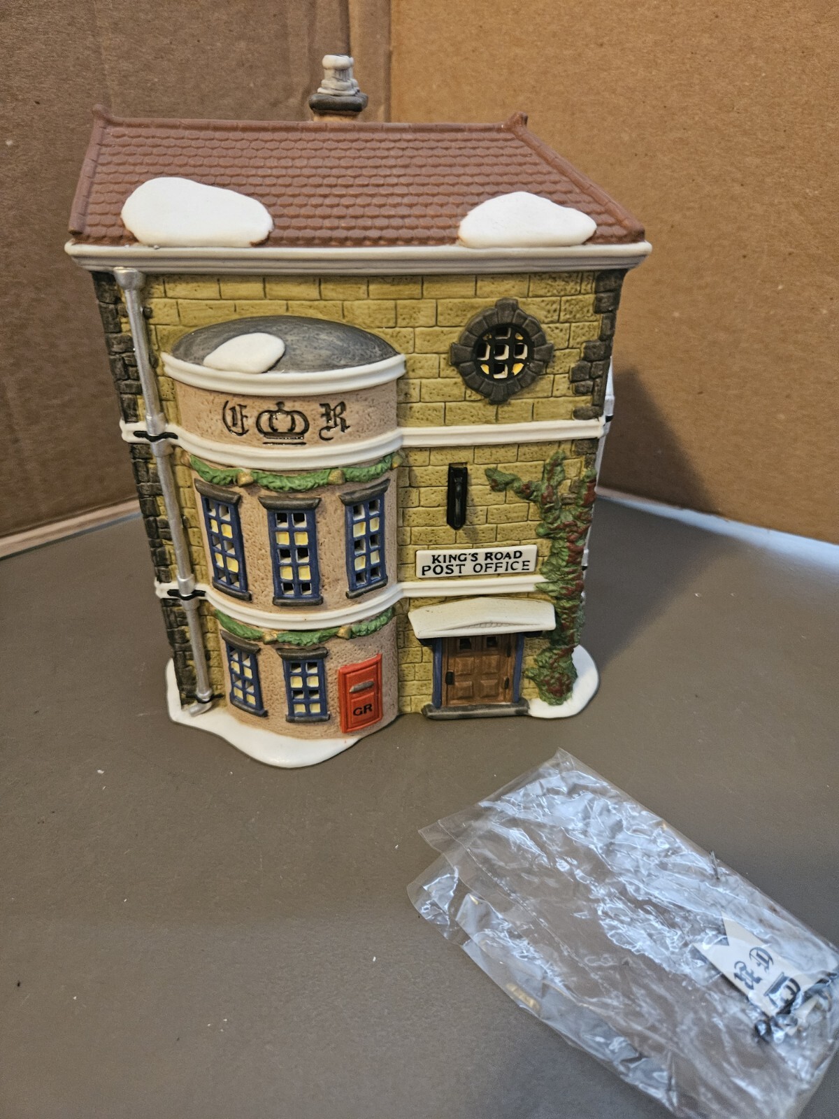 Click here to see eBay Auction