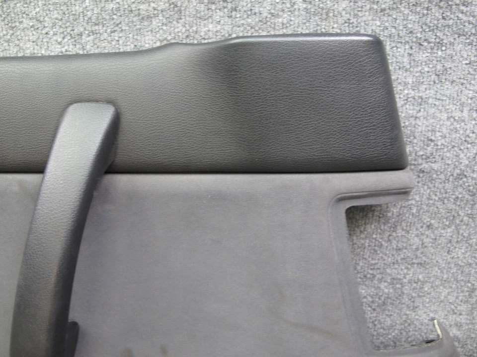 04-08 MAZDA RX8 PUERTA TRASERA IZQUIERDA Y DERECHA CUARTO PANEL MOLDURA JUEGO OEM Foto 4 de 4