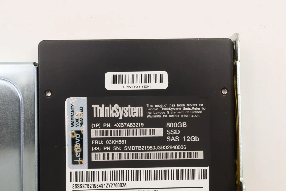 Lenovo ThinkSystem 4XB7A83219 SAS 800GB SSD 03KH561 12Gb/s 2.5" in 3.5" Tray - Image 2 of 3