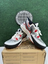 Nike Kyrie 8 GO Low White University Size 4.5Y GS