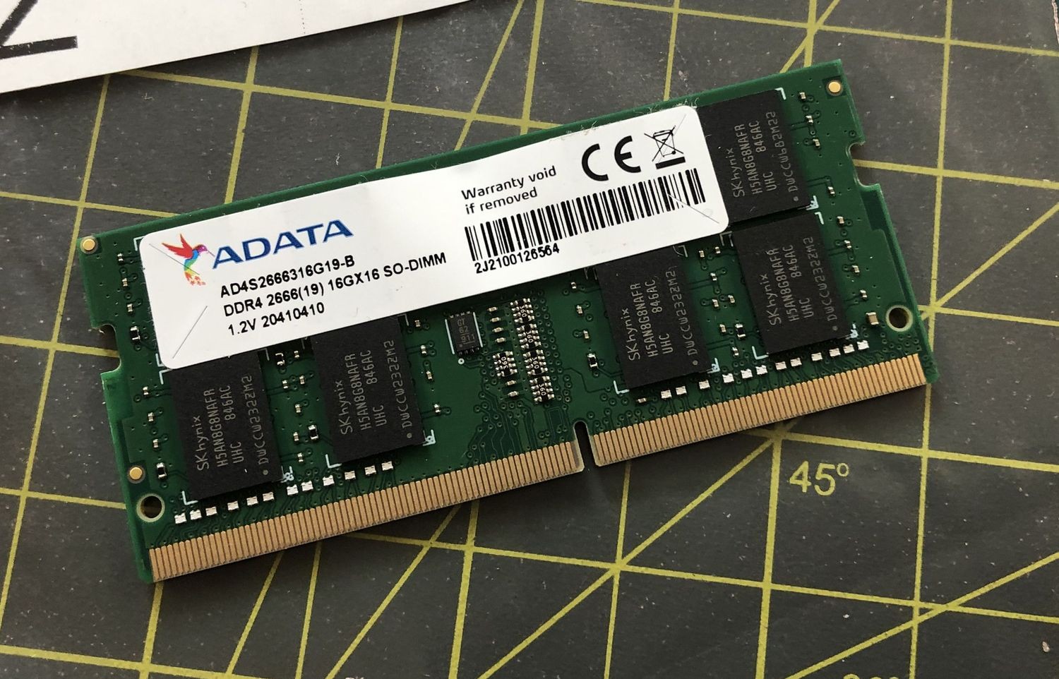 Adata 16GB PC4-21300 DDR4-2666MHz CL19 260Pin SoDimm Memory RAM AD4S2666316G19-B