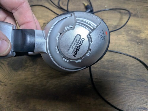 Behringer HPS3000 Studio Headphones (Closed-Back) — Tested / Used - Picture 5 of 5