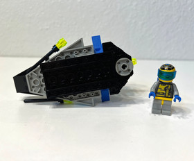 Vintage LEGO Space Unitron Crater Cruiser 1787 Complete 2 Minifigs Manual 1995
