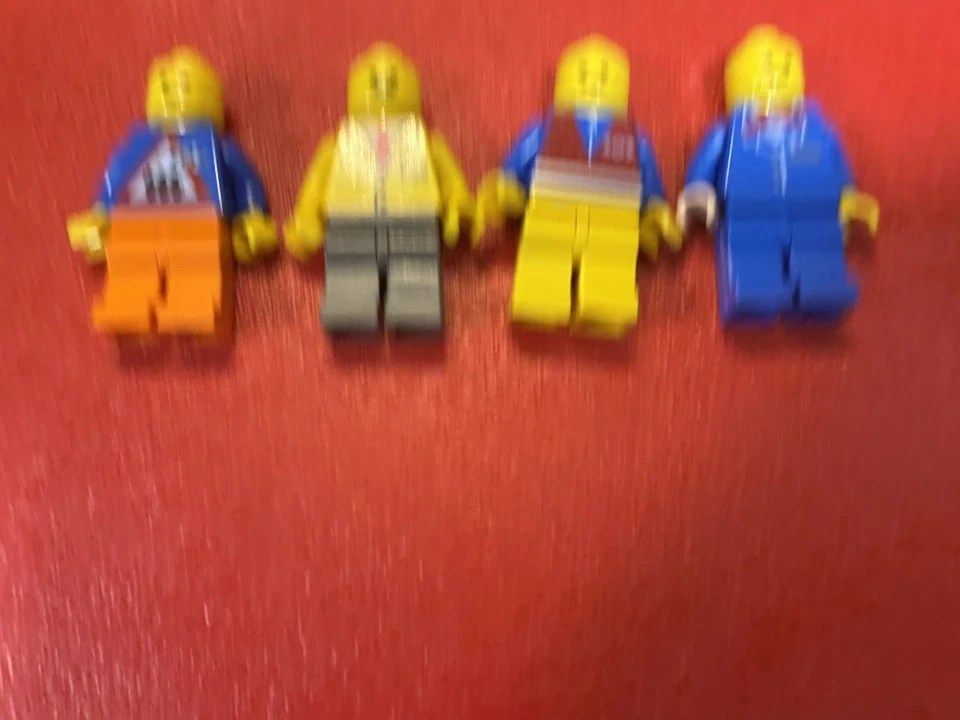 LEGO TRAIN MINIFIGURE LOT  4558 4560 4556 3225 PREOWNED GOOD SHAPE SEE DETAILS! - Image 2 of 4