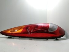 NISSAN ALMERA TINO V10 Rücklicht hinten links 26555BU000 1.80 Petrol 28389292