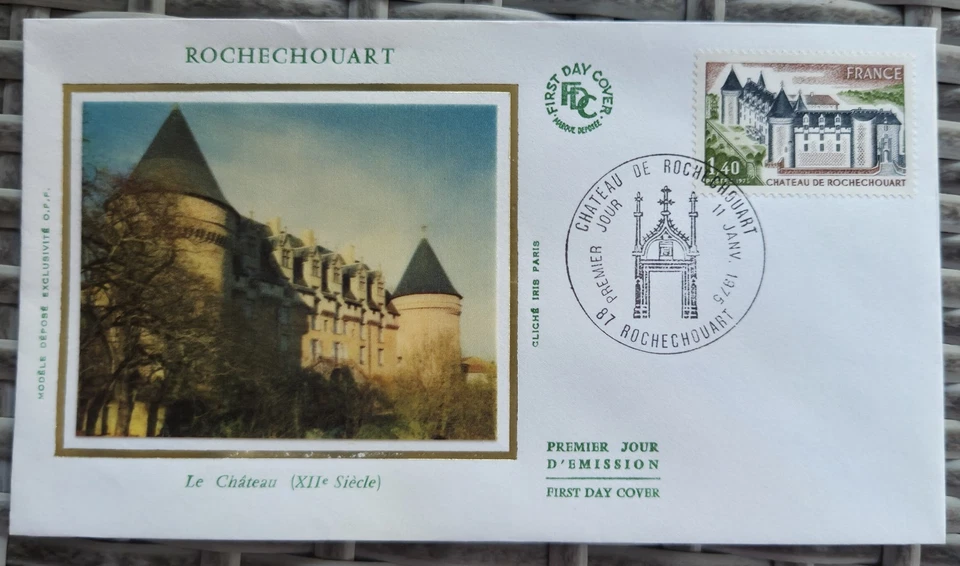 LE CHATEAU, ROCHECHOUART, Enveloppe FDC 1er jour 1975 - Photo 1/1