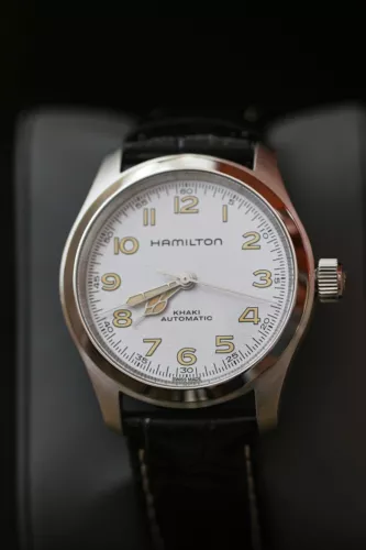 Hamilton Khaki Field Murph 38mm White Dial Leather Strap Watch H70405710