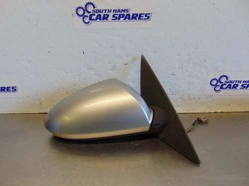 Nissan Primera Wing mirror P12 02-08 Drivers right 96301-AU372 5 pin Silver KY0