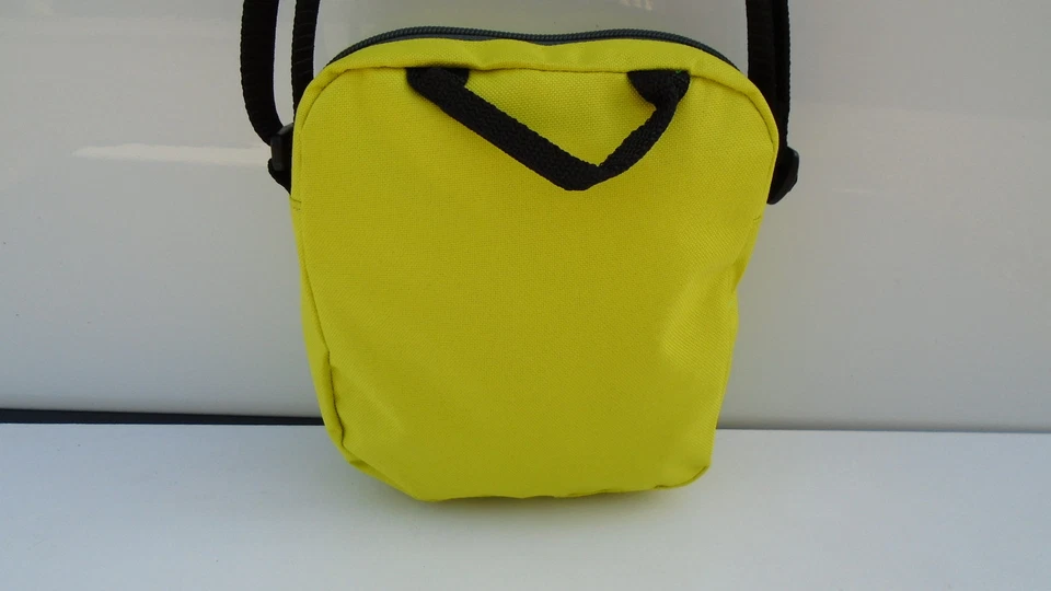 PUMA Umhängetasche Flight Bag Schultertasche Reise Urlaub Trend Bag Neu - Bild 4 von 4