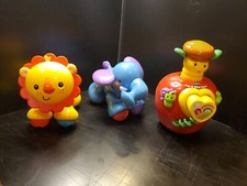 2 Fisher-Price Amazing Animals Zoo Click Clack Elephant Lion V-Tech Apple