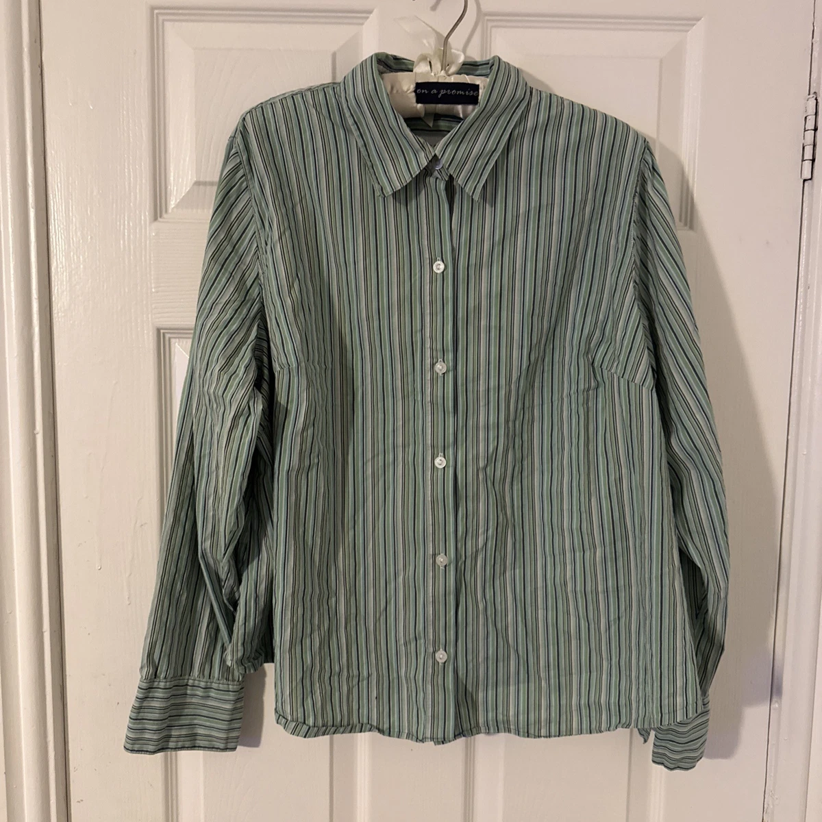 LZ CLABORNE WEEKEND WOMAN LONG SLEEVE STRPPED PLUS SZE SHRT 3XL