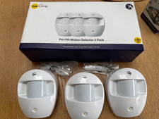 Image of Yale Easy Fit Alarm Accessory Pet PIR Motion Detectors - White, Pack of 3...