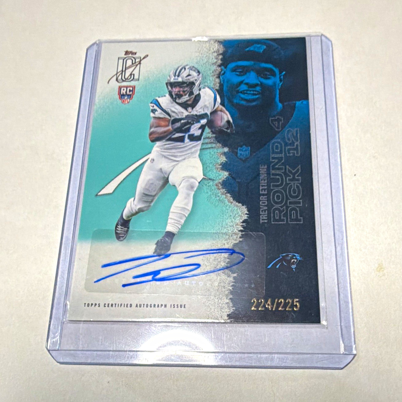 2025 Topps Signature Class Trevor Etienne Panthers RC Auto #179 /225