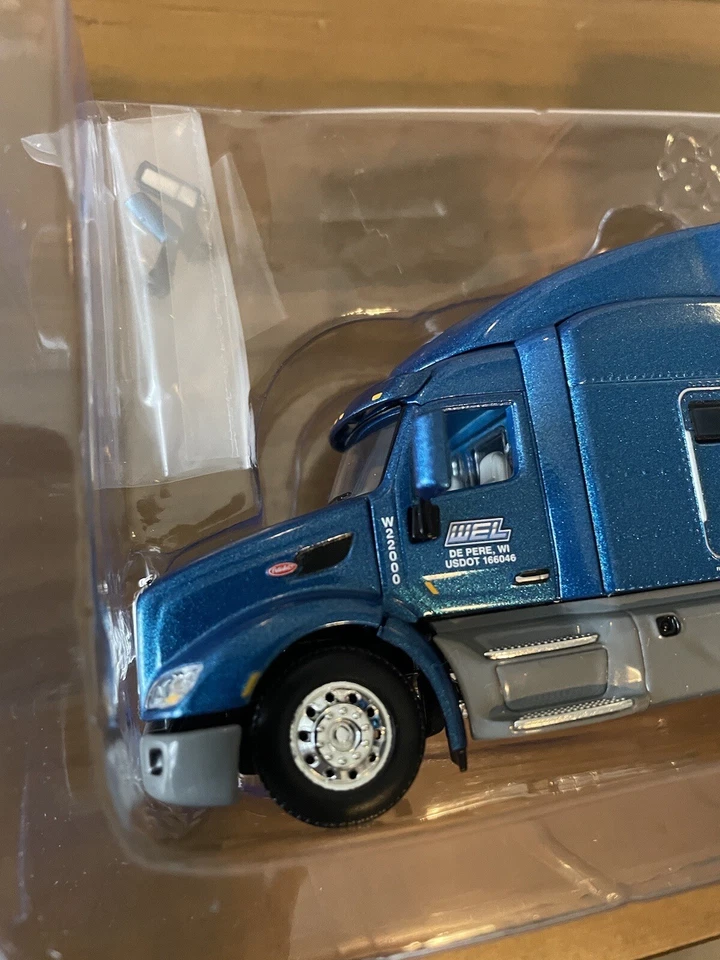DCP by First Gear 1/64 WEL Companies Peterbilt 579 Tractor/Trailer. Brand New. - Image 2 of 4