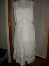 Beautiful Charmode Vintage White Full Slip Size 38 Short