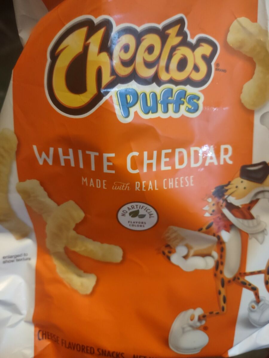 Cheetos Puffs White Cheddar Natural, 8 oz.