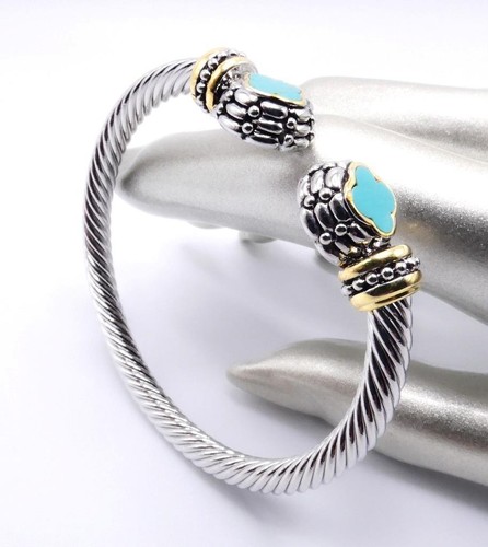 UNIQUE 18kt Gold Plated Cable Dots Texture Turquoise Clover Flower Cuff Bracelet - Picture 5 of 11