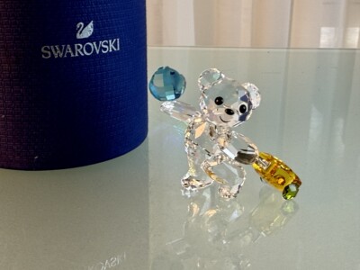 新品❣️可愛いSWAROVSKI CRYSTAL リス Amazon.co.jp: スワロフスキー イディリア リスとどんぐり : ホーム