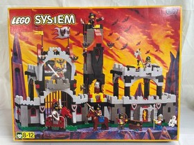 LEGO System Castle Night Lord's Castle 6097 In 1997 New Retired