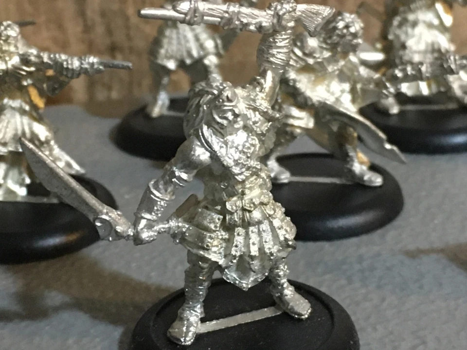 A30983 WARMACHINE HORDES PROTECTORATE MENOTH METAL IDRIAN SKIRMISHERS - Image 3 of 4