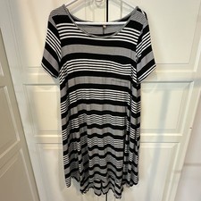 362. Gibson Latimer black white stripe Hi-lo dress Midi Soft Stretch M