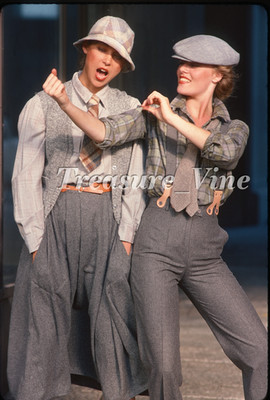 ANNIE HALL MOVIE Style Pretty Women Fashion Shot 1978 OOAK 35mm Slide Kodachrome