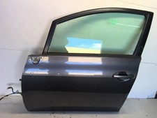 Porte avant et accessoires Toyota AURIS