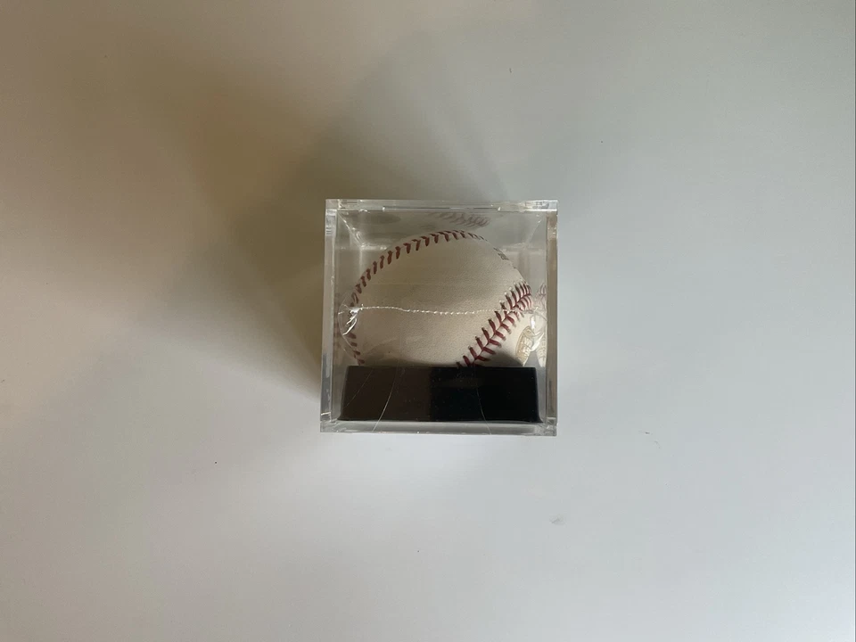 Rawlings Authentic  Official Ball  2005 World Series  White Sox Champions - Image 3 of 4