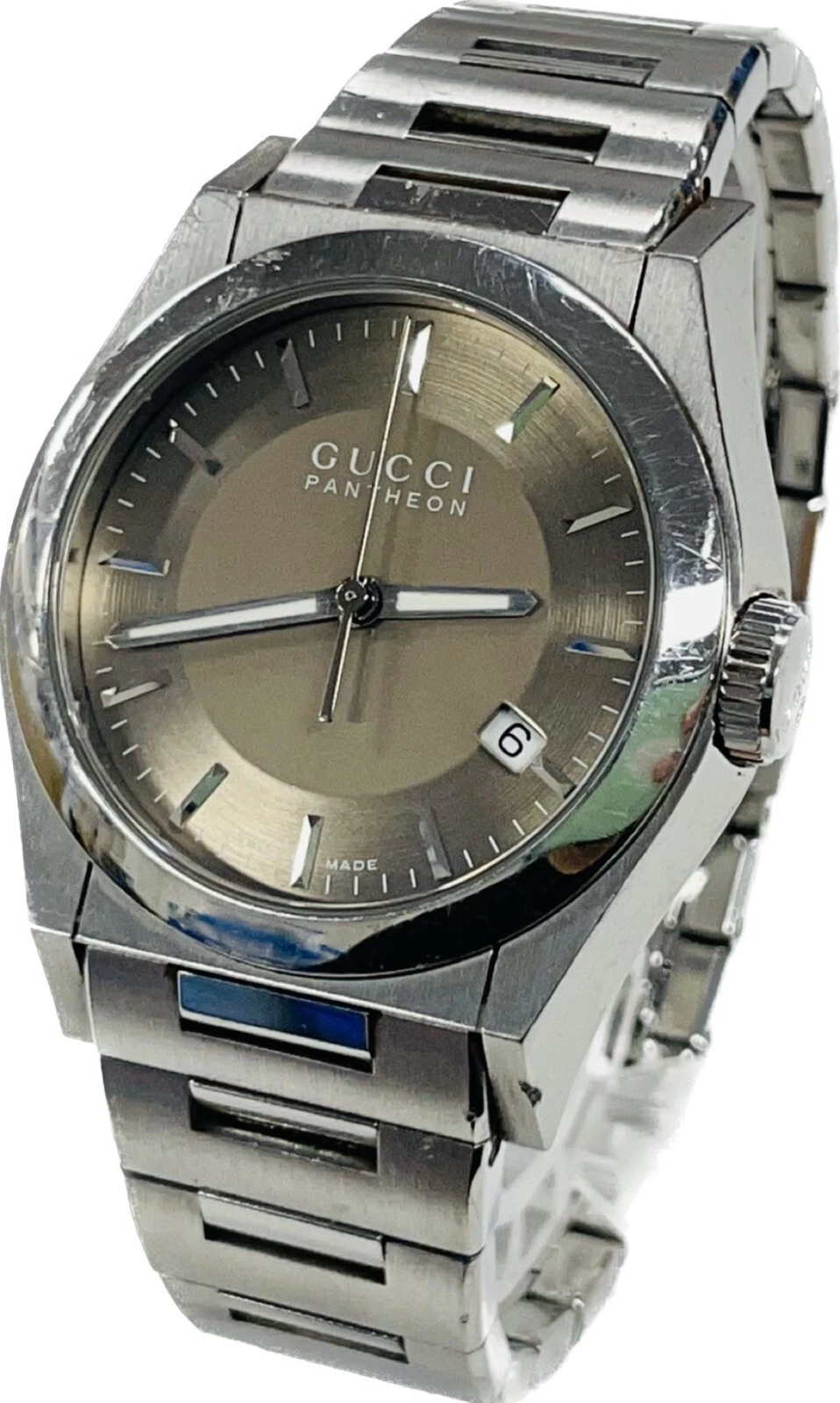 Discount Gucci Pantheon 115,4 quartz cadran doré fabrication suisse 36 mm excellent A917