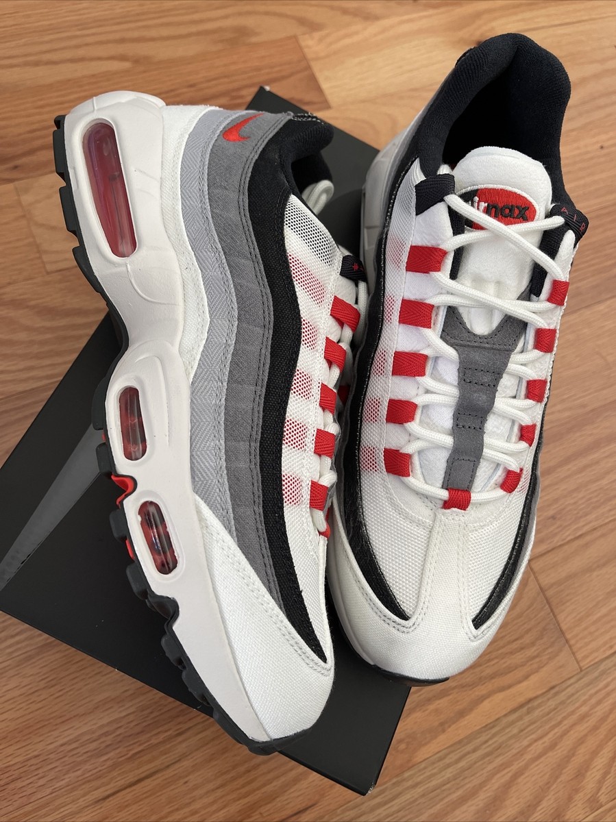 Nike Air Max 95 QS Chile Red Japan Plum Blossom Smoke Grey DH9792-100 sz 