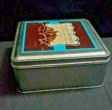 Holiday Pretzels Tin  Nassau Candy  Square Tin  6-1/4" x 6-1/4" x 3"  Vintage   