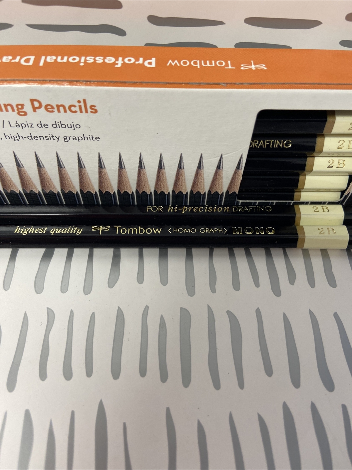 Tombow Mono 51507, 2B, Graphite Professional Drawing Pencils, Box of 10