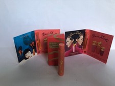 Echantillons tubes NINA RICCI Deci Dela  pour collection