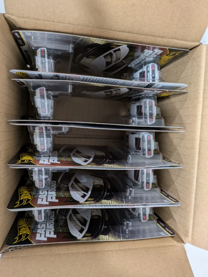 Hot Wheels 2026 Fast & Furious 25 Anniversary 1969 Ford Mustang Boss LOT 10 🔥🔥 - Image 2 of 4