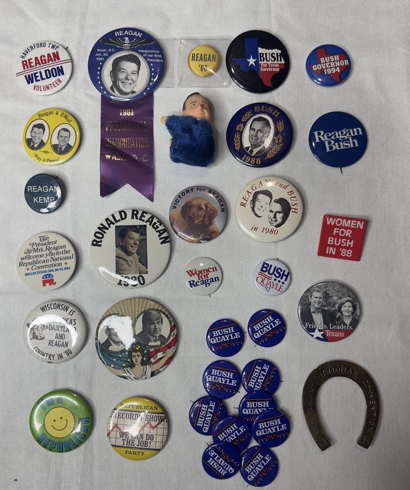Vtg 1980S Promotional Presidential Pins &Amp; Memorabilia-Regan,Bush &Amp;More Lot Of 33