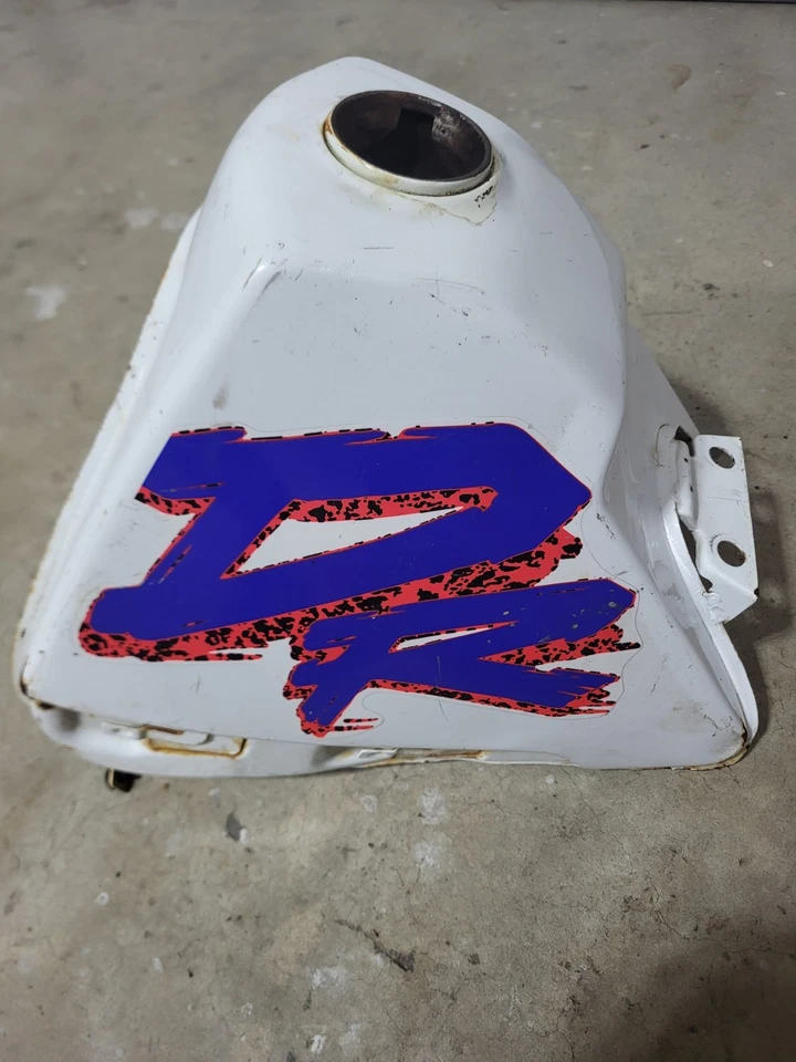 1991 92 93 铃木 DR250 油箱油箱电池 — 第 2/4 张图片