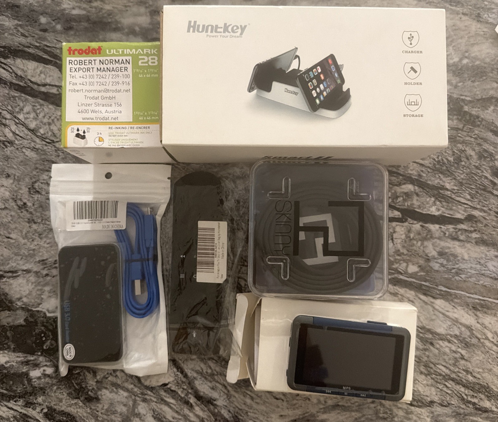 Lot Of Random Tech / Gadgets