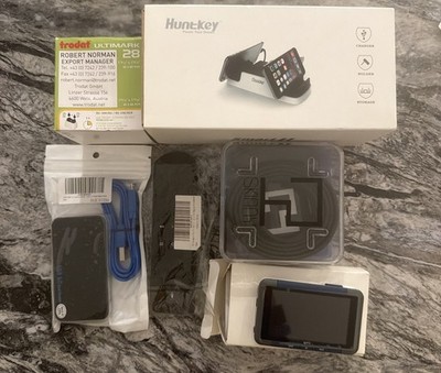 lot of random tech / gadgets