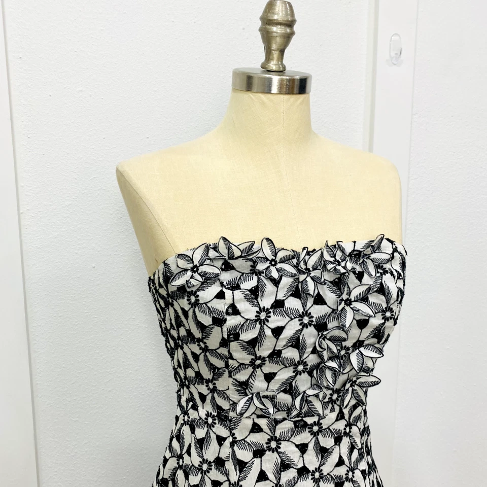 Vestido para mujer Anthropologie Moulinette Soeurs 2 negro bordado calce y acampanado Foto 2 de 4