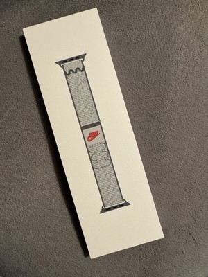 Apple Watch 46mm Veiled Grey Nike Sport Loop
