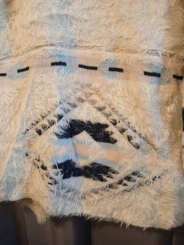 Nuovo STILE Boho Fuzzy Cardigan Maglione S Avorio Blu Rosa Southwestern Western - Foto 7 di 9