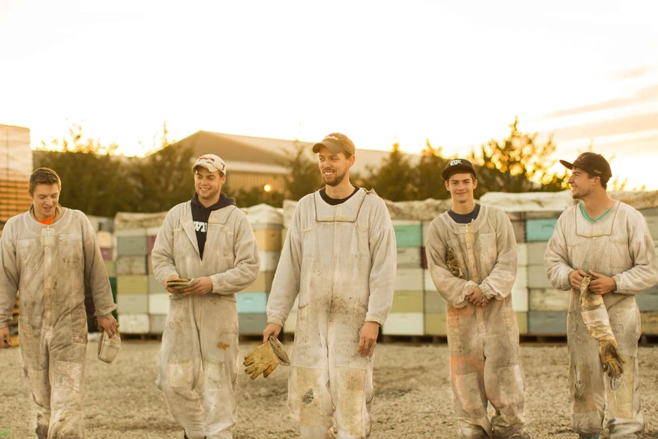 5 Gallon (60lb) Raw, Unfiltered Texas Honey from Desert Creek. Gluten Free - Image 2 of 4