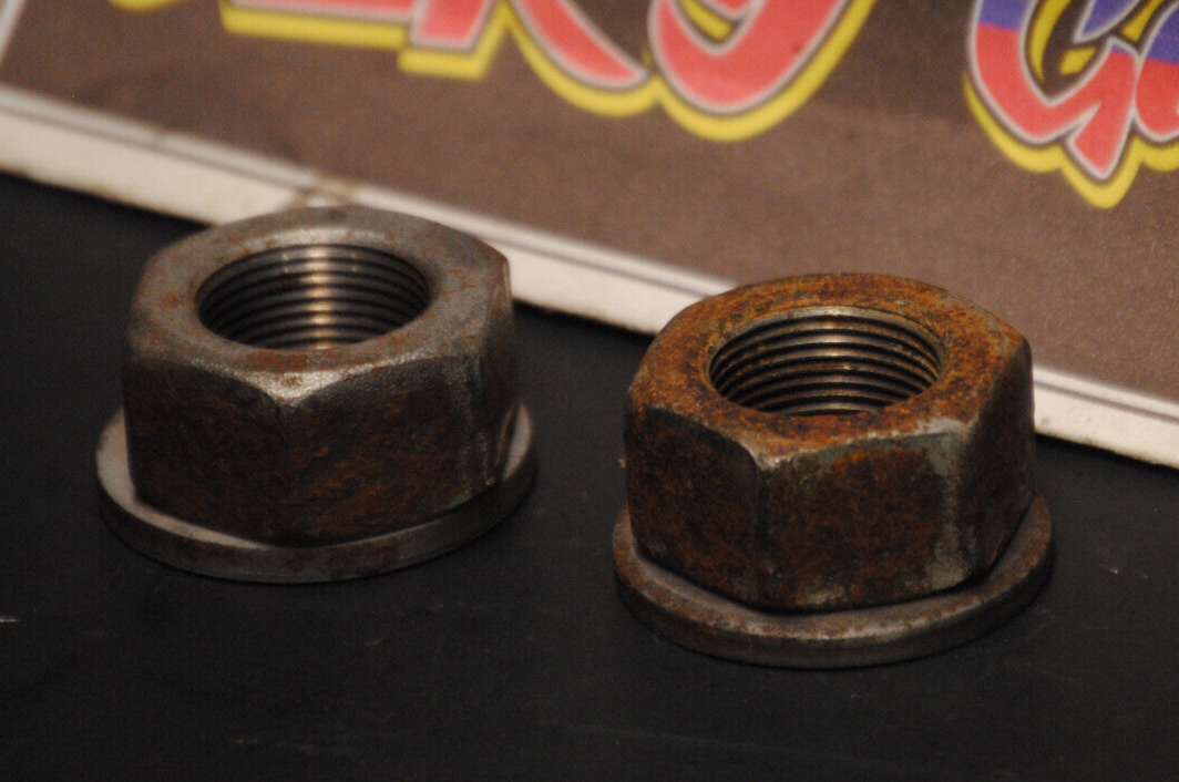 n0n0　0910 2x Pair OEM Rear CV Axle Shaft Nuts Wahers S13 S14 240sx Z32 300zx