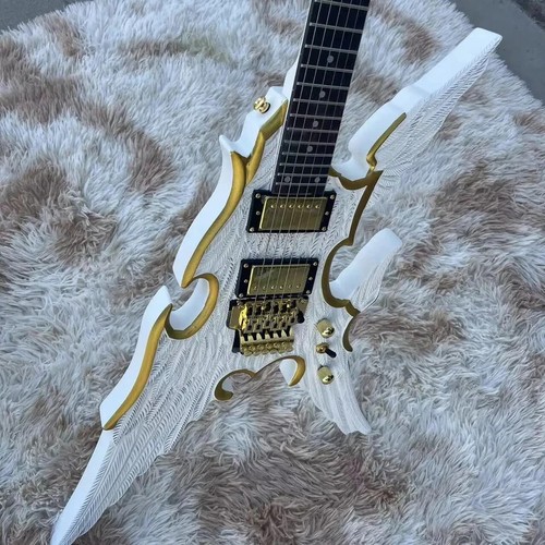 Chitarra elettrica personalizzata white angel wing 2H pickup e tastiera nera - Foto 3 di 12