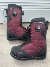 thirtytwo STW Double BOA Snowboard Boot Burgundy 7D men’s BRAND NEW