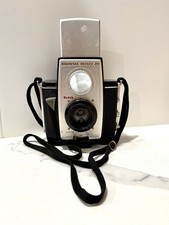 Vintage Kodak Brownie Reflex 20 Camera   Untested   With Strap