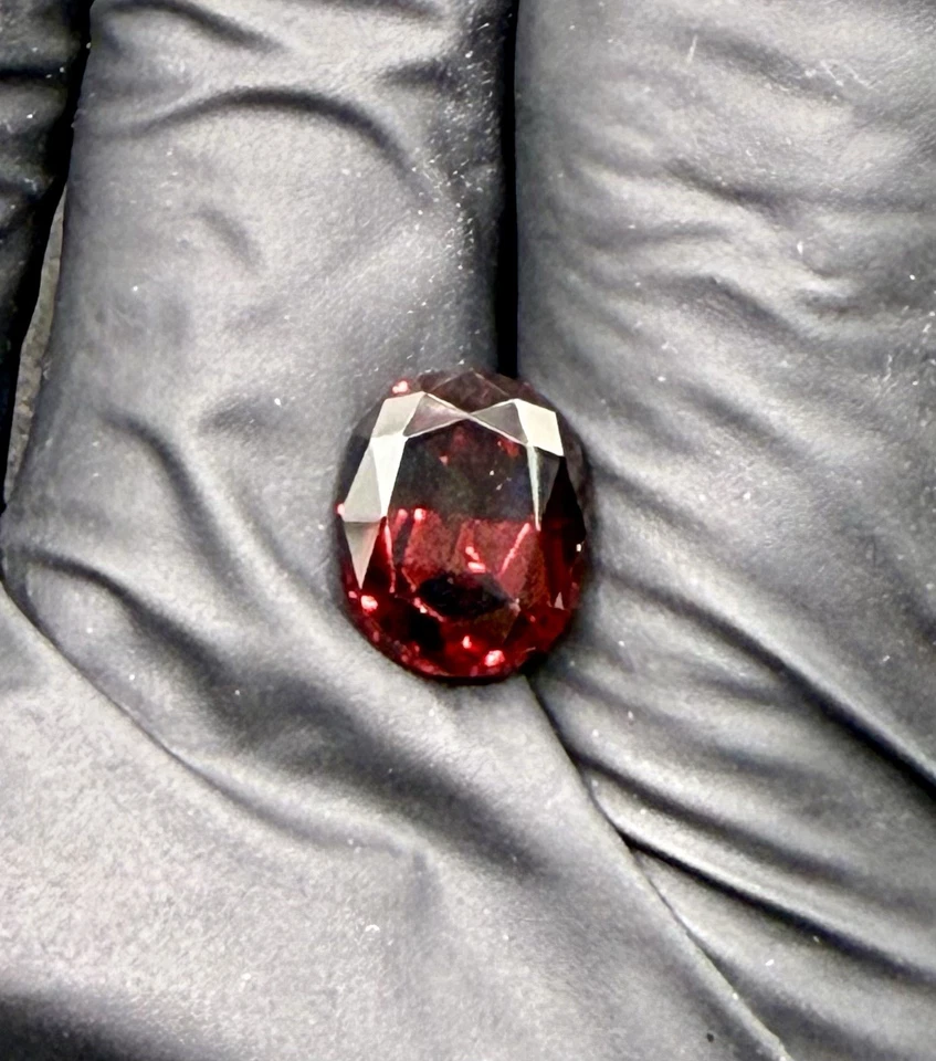 Loose Natural Red Garnet 5.30ct - Image 3 of 4